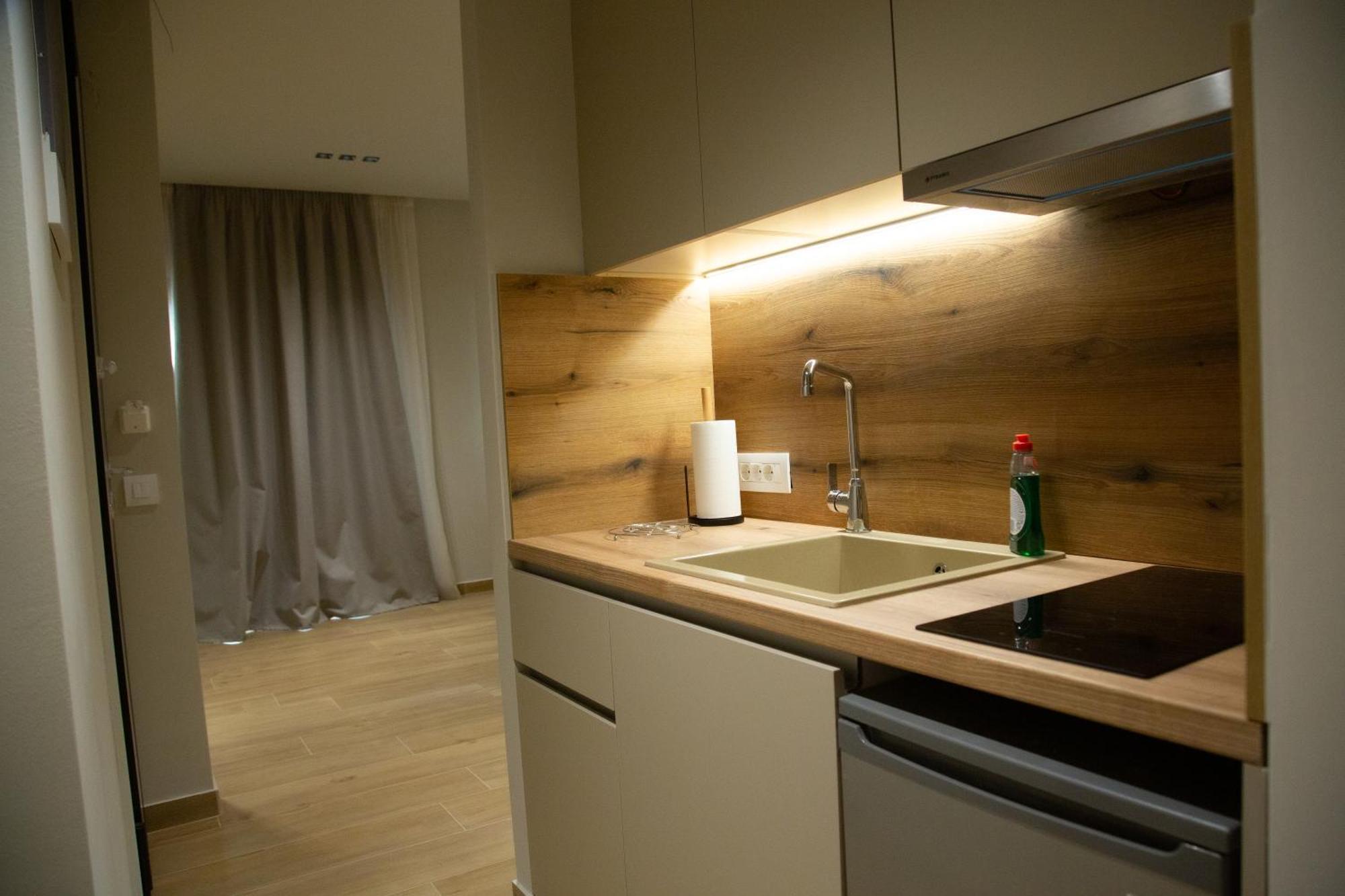 Νεακιτοσ Luxury Apartments Nikiti  Exterior foto