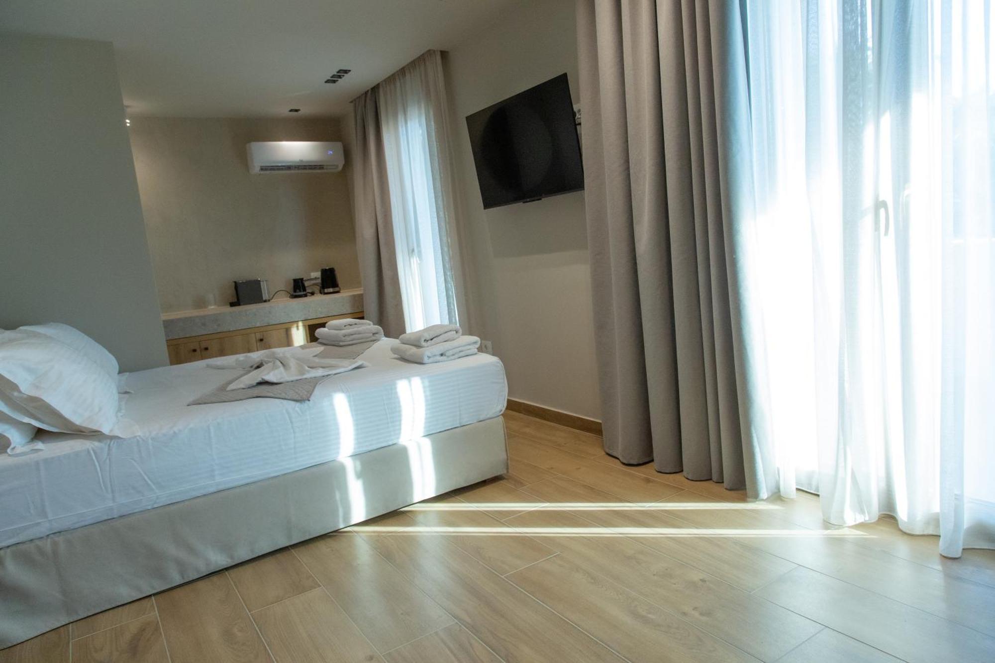 Νεακιτοσ Luxury Apartments Nikiti  Exterior foto